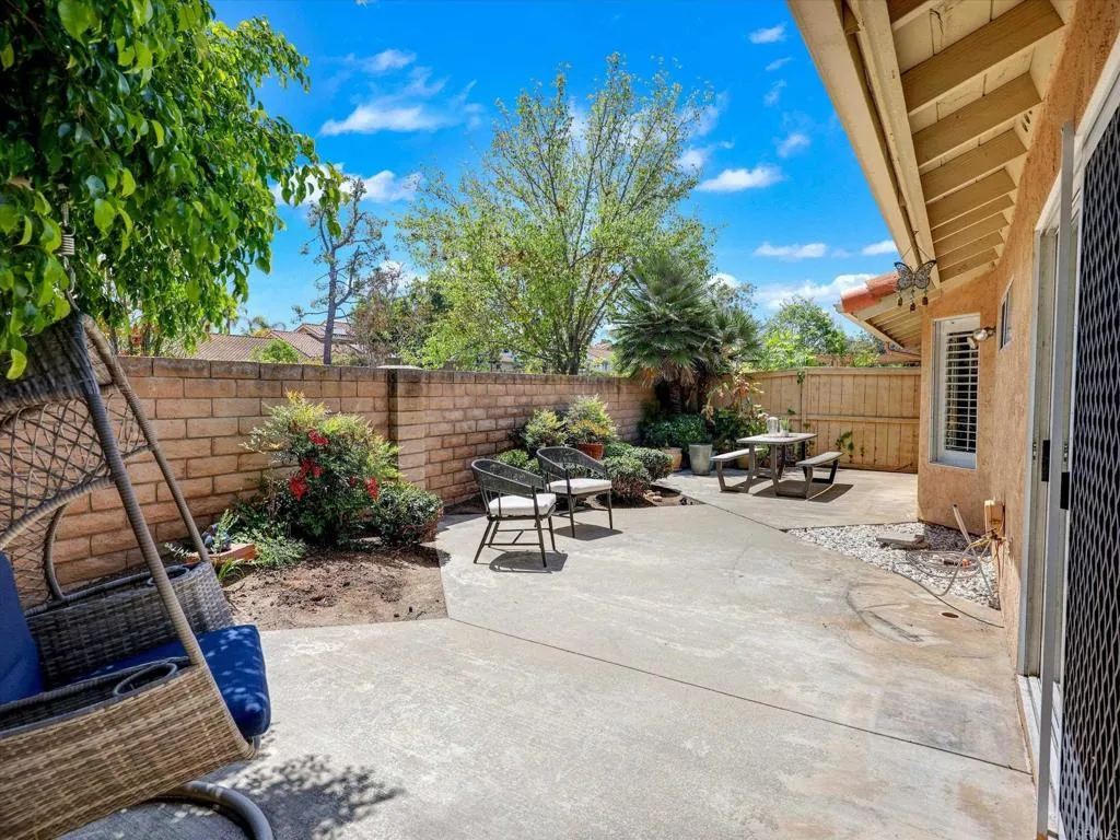 https://cdn.realtyfeed.com/cdn/127/306704902/b691495f6c6b06953d208ab017f26ec1.webp