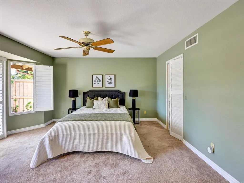 https://cdn.realtyfeed.com/cdn/127/306704902/b8b1520749084a0e9833f27847f5508b.webp