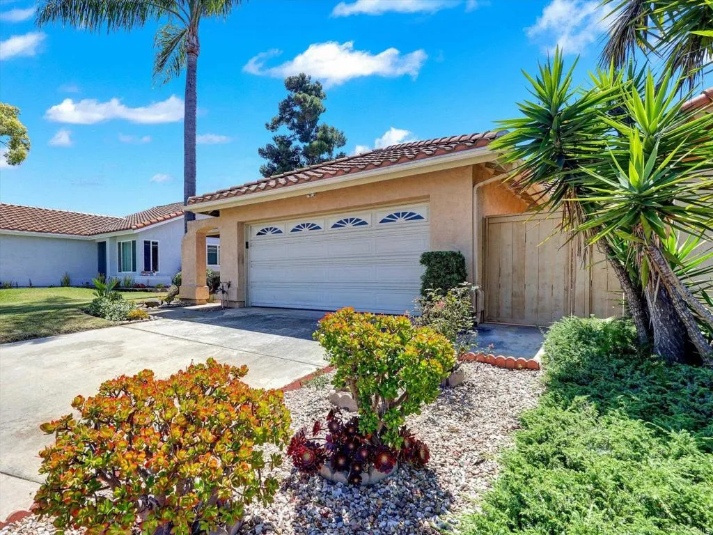 https://cdn.realtyfeed.com/cdn/127/306704902/f9568fdbfb811cbbac34d6b51a390639.webp