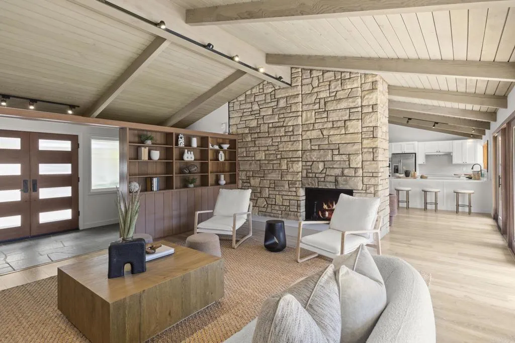 https://cdn.realtyfeed.com/cdn/127/306704928/c71387a9456234b826b69bdb4ca4029d.webp