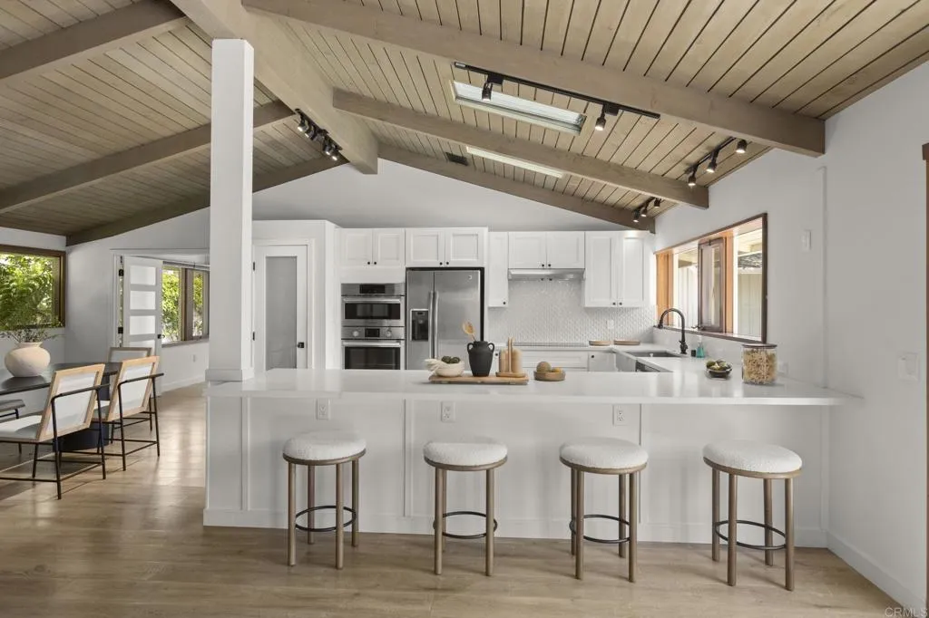 https://cdn.realtyfeed.com/cdn/127/306704928/e8057c37e6e1e9f764c51b53f03dd25c.webp