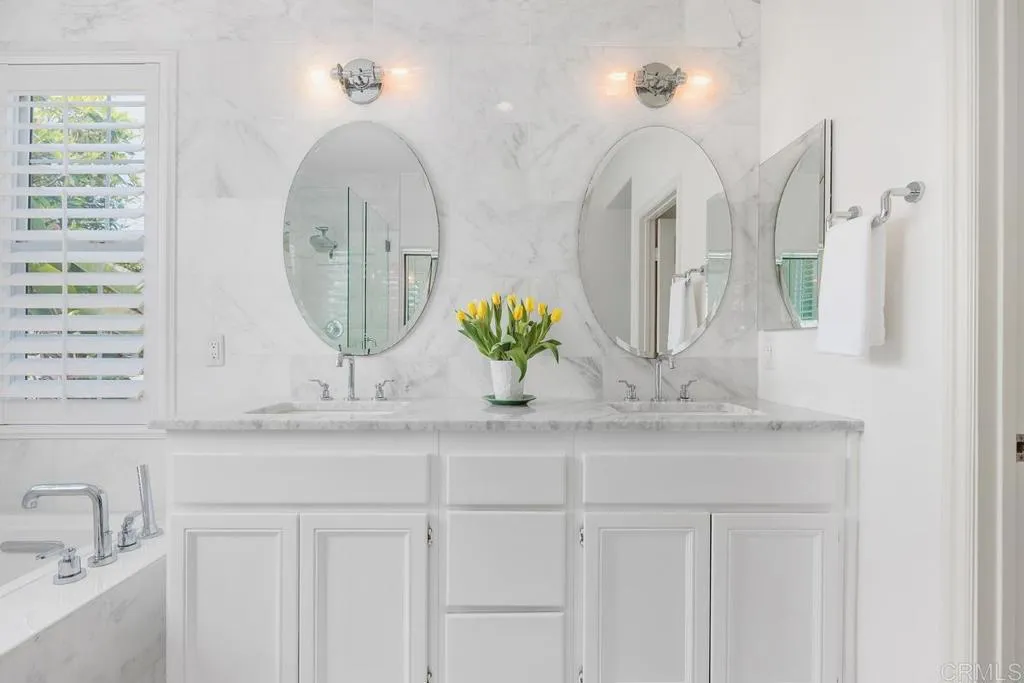 https://cdn.realtyfeed.com/cdn/127/306704956/603c5d96eb325d4c6141eb98ea7a75a5.webp