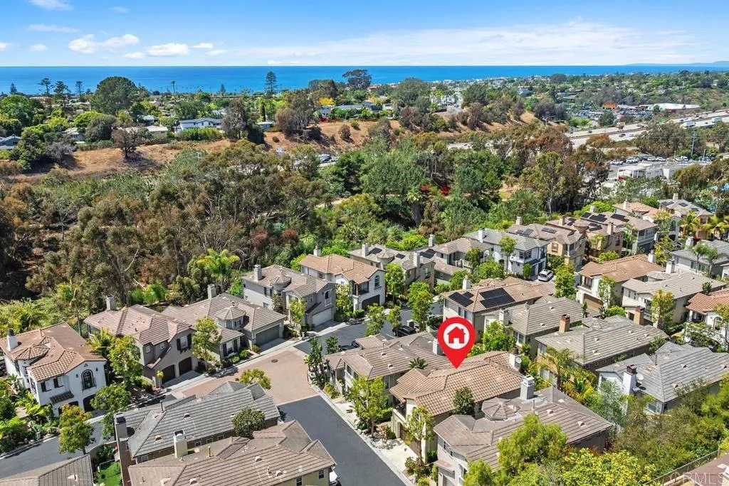 https://cdn.realtyfeed.com/cdn/127/306704956/64dfb0cccbf590560fe424420c0b3010.webp