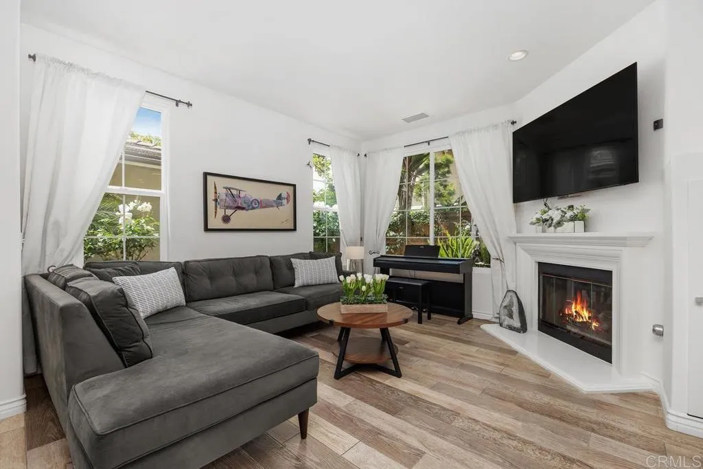https://cdn.realtyfeed.com/cdn/127/306704956/af79f7fecbb00635686bf22ccbcb78de.webp