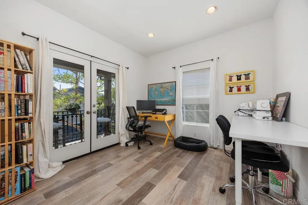 https://cdn.realtyfeed.com/cdn/127/306704956/df73d5d24bc236a00b002eb030f852c5.webp
