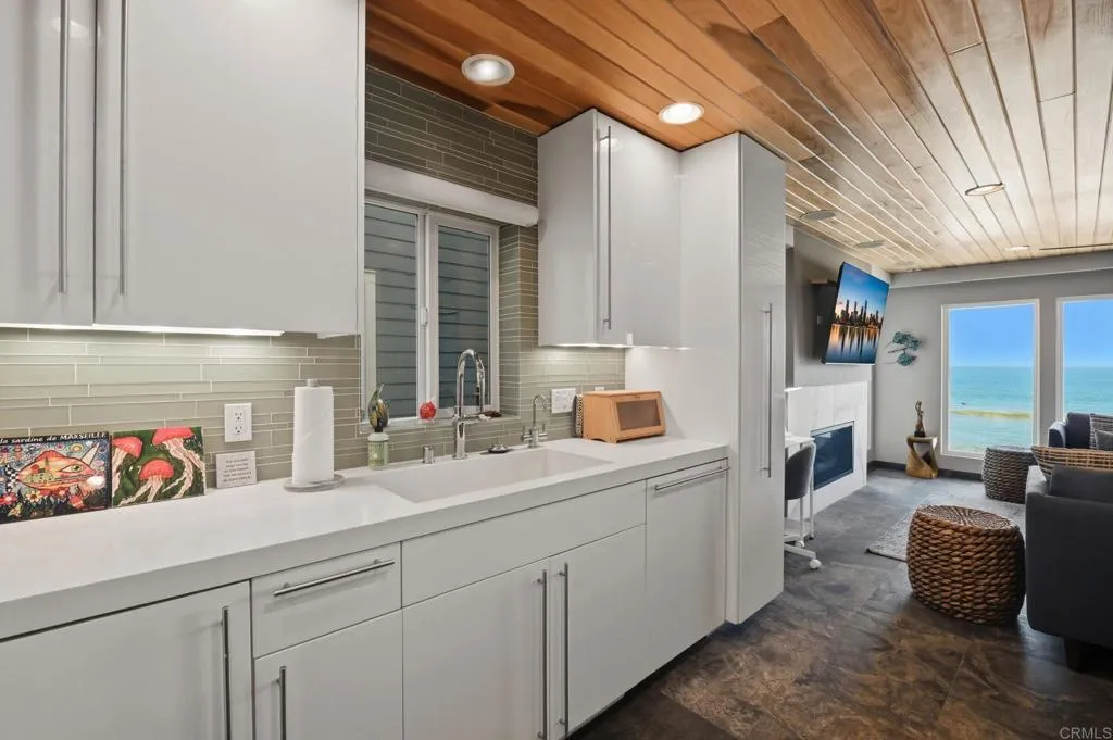 Photo #10: NDP2604072 Listing: Photo #10