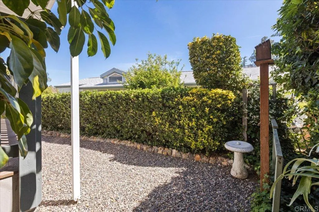 https://cdn.realtyfeed.com/cdn/127/306704992/fd9bc248dda5f0e2db7c9e4d81e9ec2c.webp