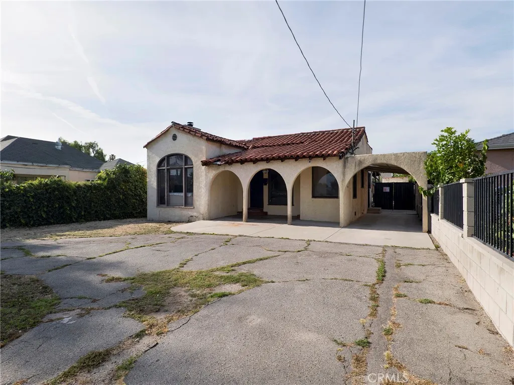 North Hollywood, CA 91605