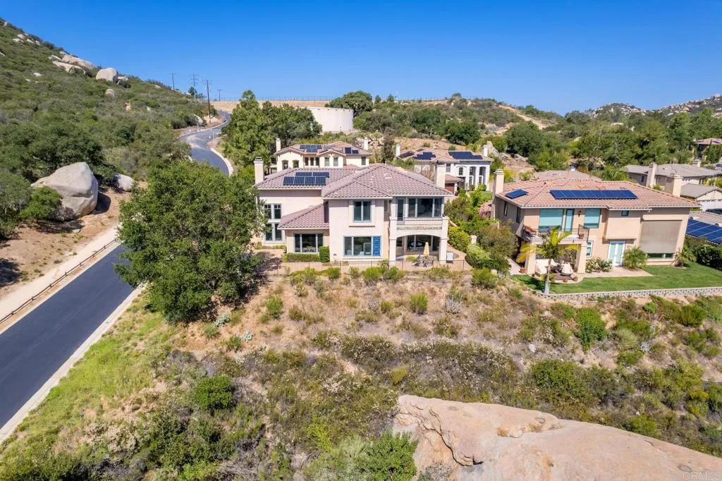 https://cdn.realtyfeed.com/cdn/127/306705019/6f6d91d1432e3bc636ea865ec8876888.webp