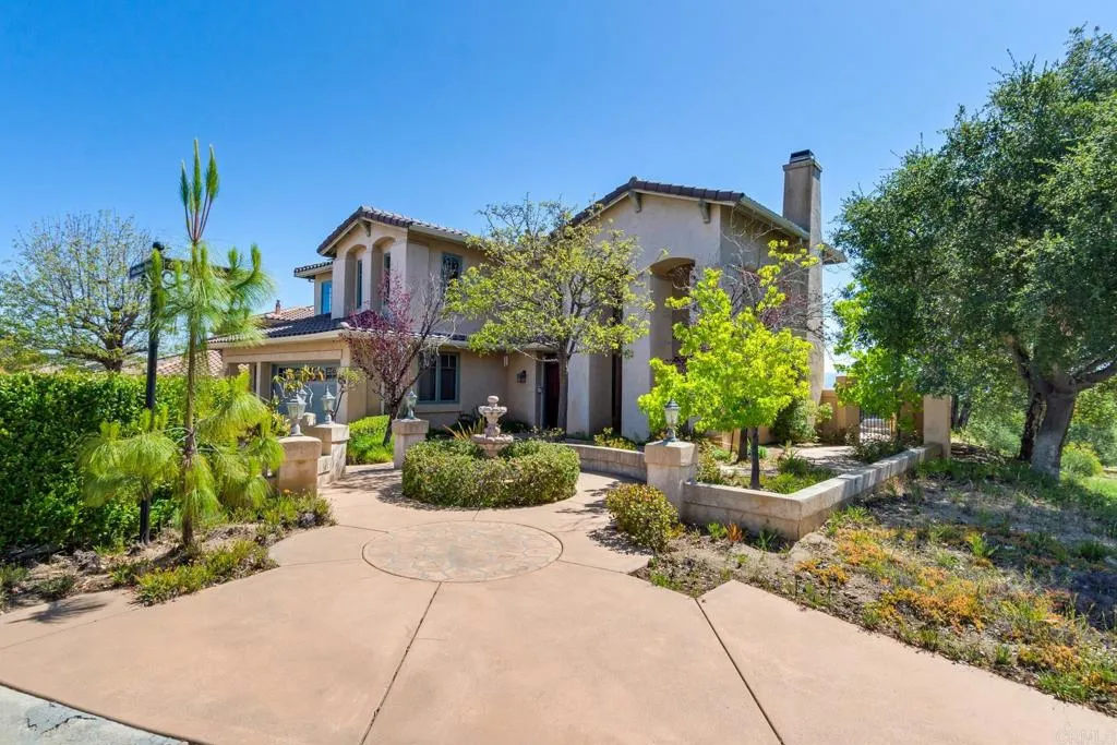 https://cdn.realtyfeed.com/cdn/127/306705019/9c3a35a86f1814ca051ad69a36526cee.webp