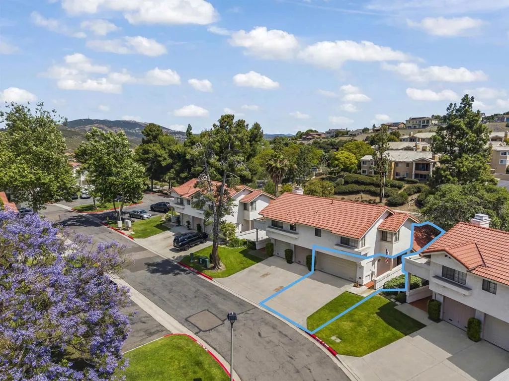 https://cdn.realtyfeed.com/cdn/127/306705030/7adbdfaed653c911cd6861a0ed3c8056.webp