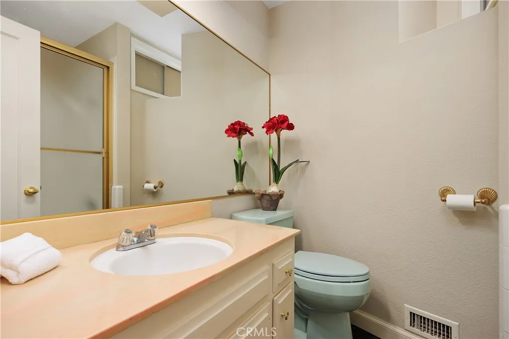 https://cdn.realtyfeed.com/cdn/127/306705052/180c689c96ba0784c2bc2e5ce609b8a5.webp