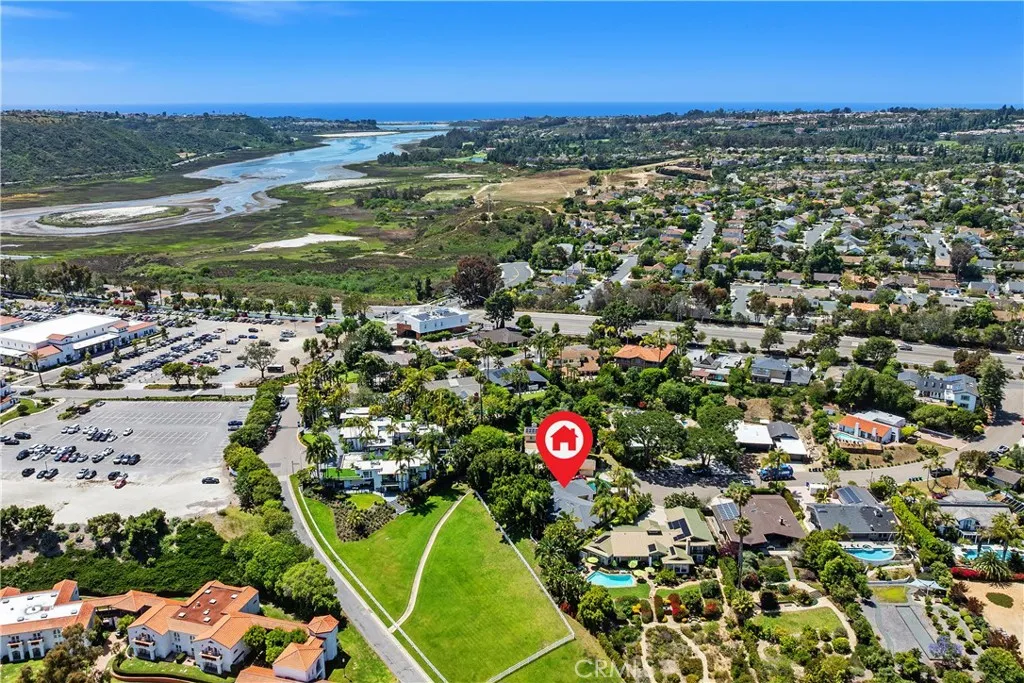 https://cdn.realtyfeed.com/cdn/127/306705052/3cfe0c8c2fecfd572aafbae5c751b022.webp