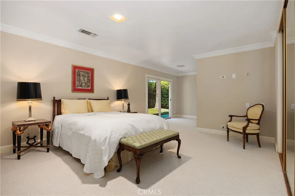 https://cdn.realtyfeed.com/cdn/127/306705052/7fec5fd3095d95039626f9bbb7cad293.webp