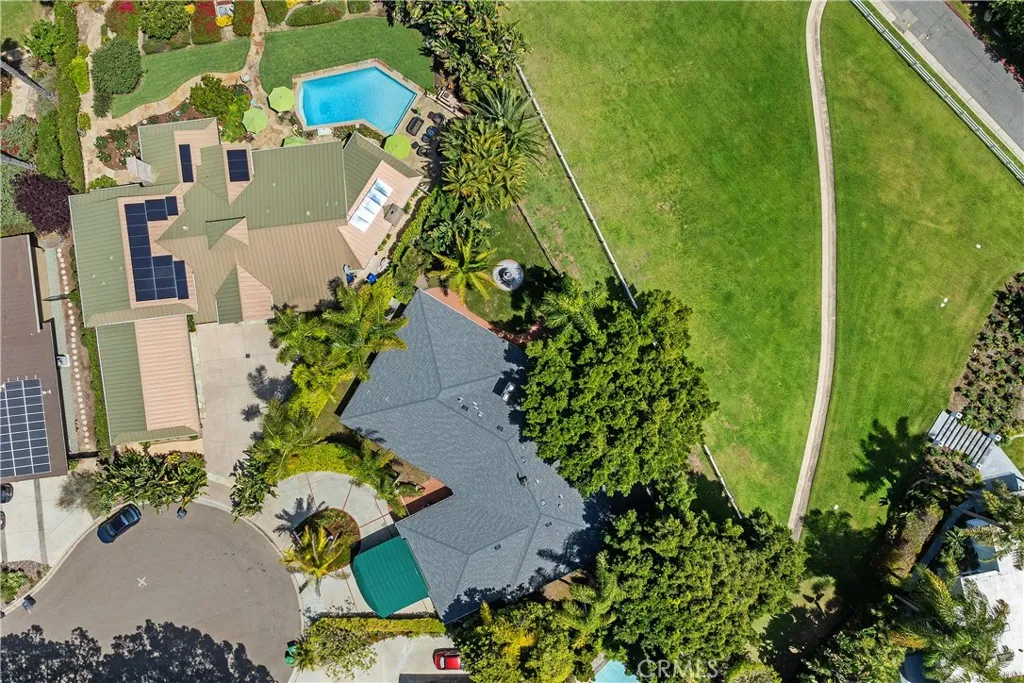 https://cdn.realtyfeed.com/cdn/127/306705052/9f8a52a28200111ebe472a4cefa8fdee.webp