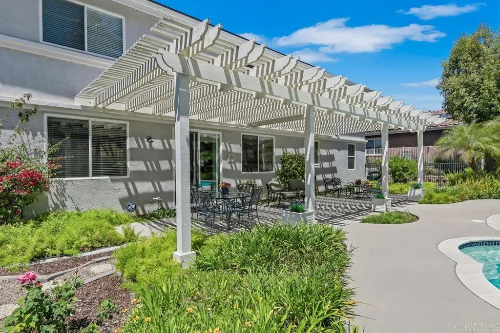 https://cdn.realtyfeed.com/cdn/127/306705057/2bc4146d9ef8456f4b7faffa128a8e53.webp