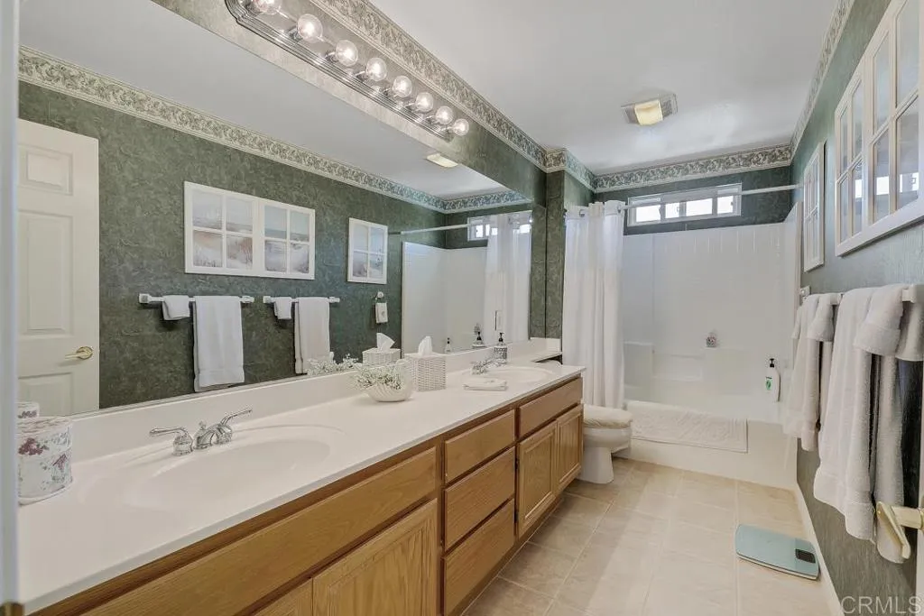 https://cdn.realtyfeed.com/cdn/127/306705057/8469cf76959c77ecb53692e453069e51.webp