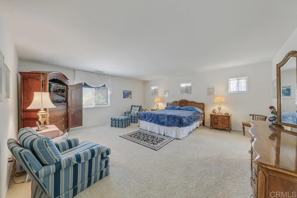https://cdn.realtyfeed.com/cdn/127/306705057/a3bfbdb0c1a26d741e555c149169b1d8.webp