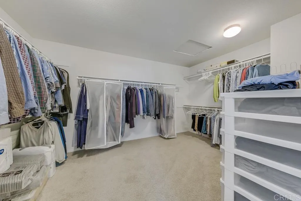 https://cdn.realtyfeed.com/cdn/127/306705057/a6bb638d56030a7daa4f46ab03c3f1f5.webp