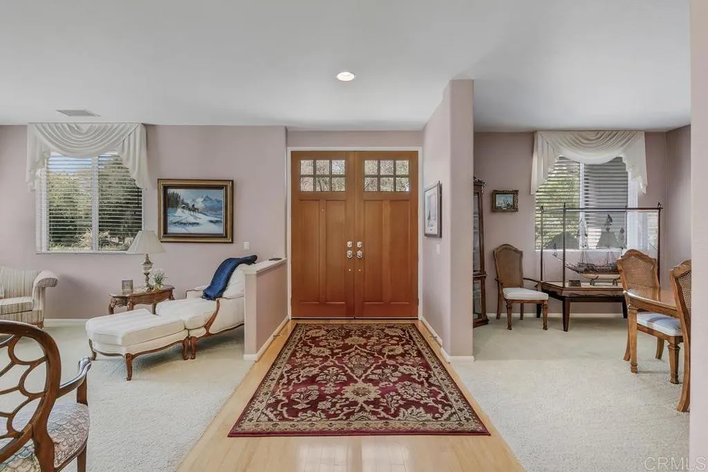 https://cdn.realtyfeed.com/cdn/127/306705057/baebfff4a1aeec7d46998dc98694f951.webp