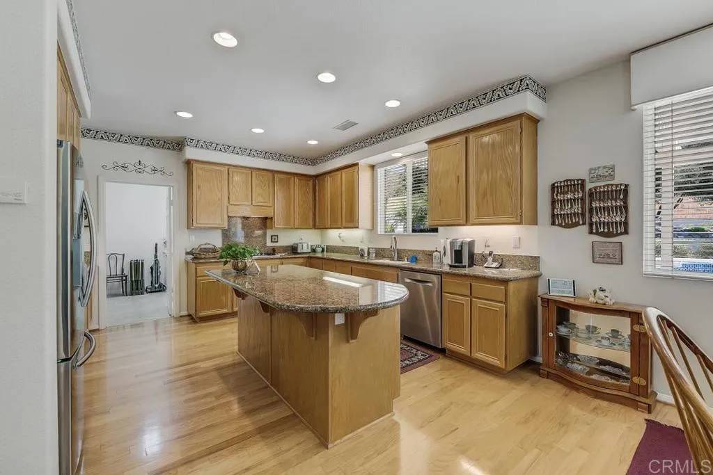https://cdn.realtyfeed.com/cdn/127/306705057/bcb075e4c2d2431399c673d9d3e9f001.webp