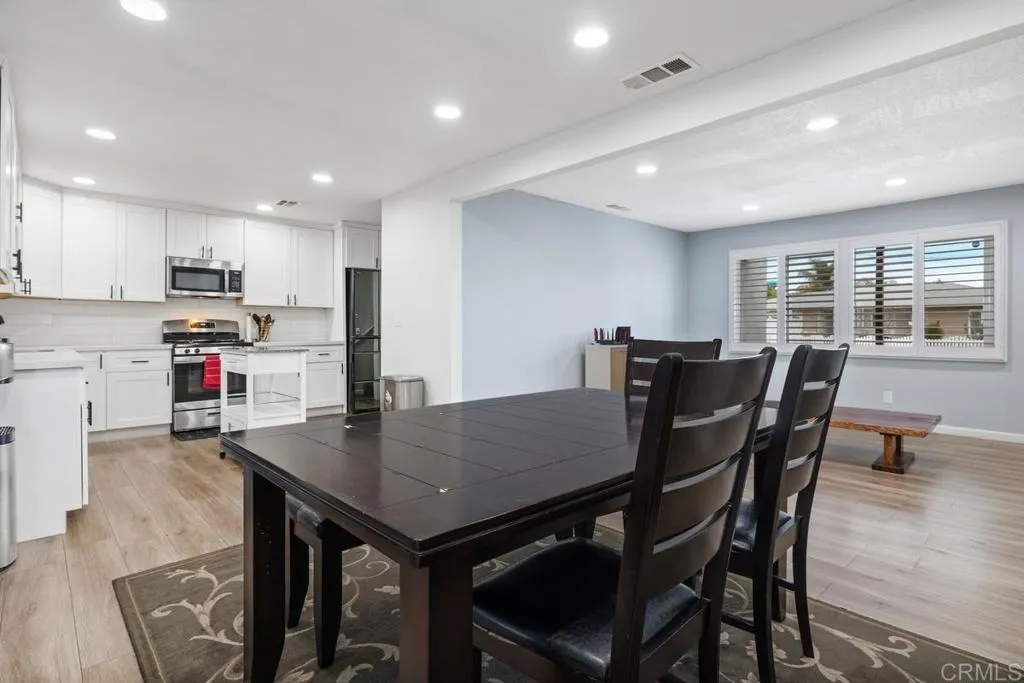 9214 Fenway Road, Santee, CA, 92071