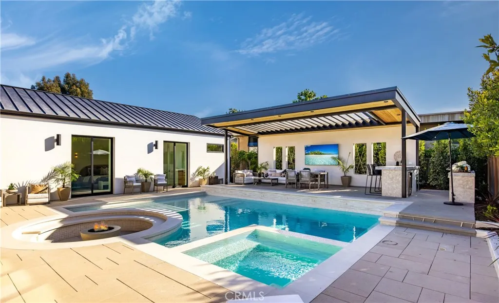 1453 Galaxy Dr, Newport Beach, CA, 92660