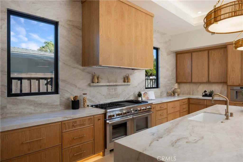 1453 Galaxy Dr, Newport Beach, CA, 92660