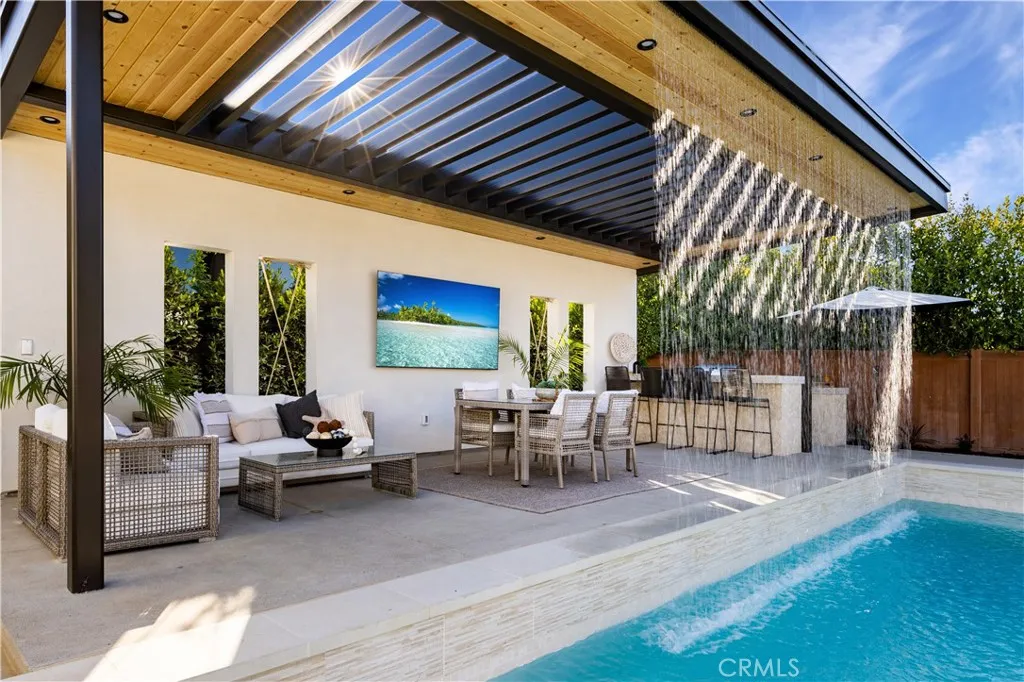 1453 Galaxy Dr, Newport Beach, CA, 92660