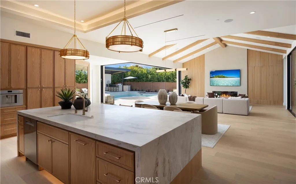 1453 Galaxy Dr, Newport Beach, CA, 92660