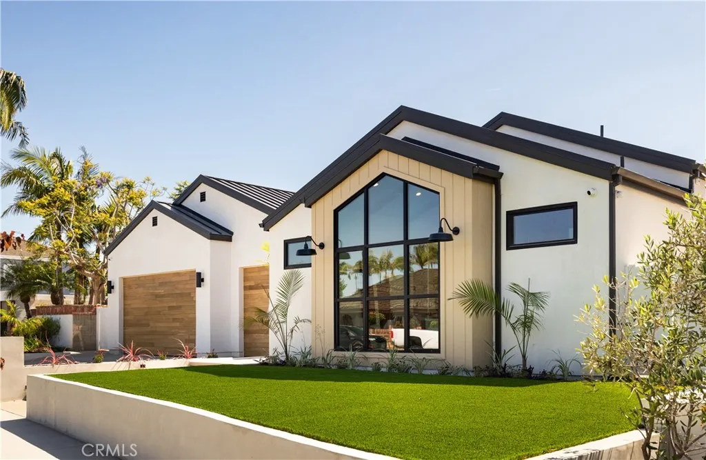 1453 Galaxy Dr, Newport Beach, CA, 92660