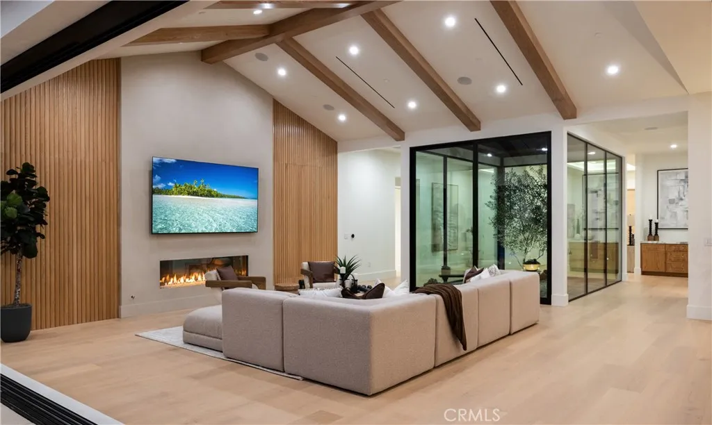 1453 Galaxy Dr, Newport Beach, CA, 92660