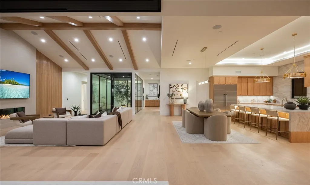 1453 Galaxy Dr, Newport Beach, CA, 92660