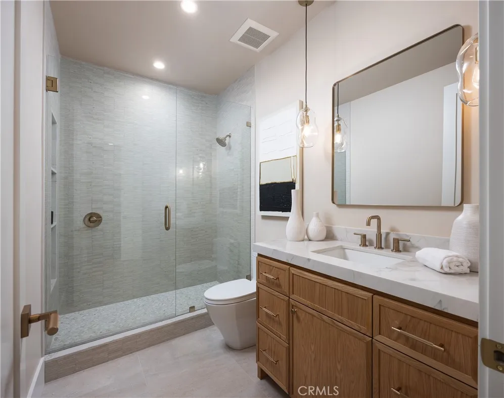 1453 Galaxy Dr, Newport Beach, CA, 92660