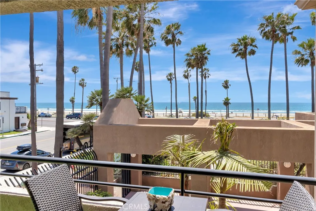 Huntington Beach, CA 92648