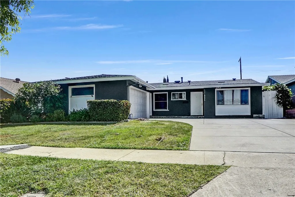 West Hills, CA 91307