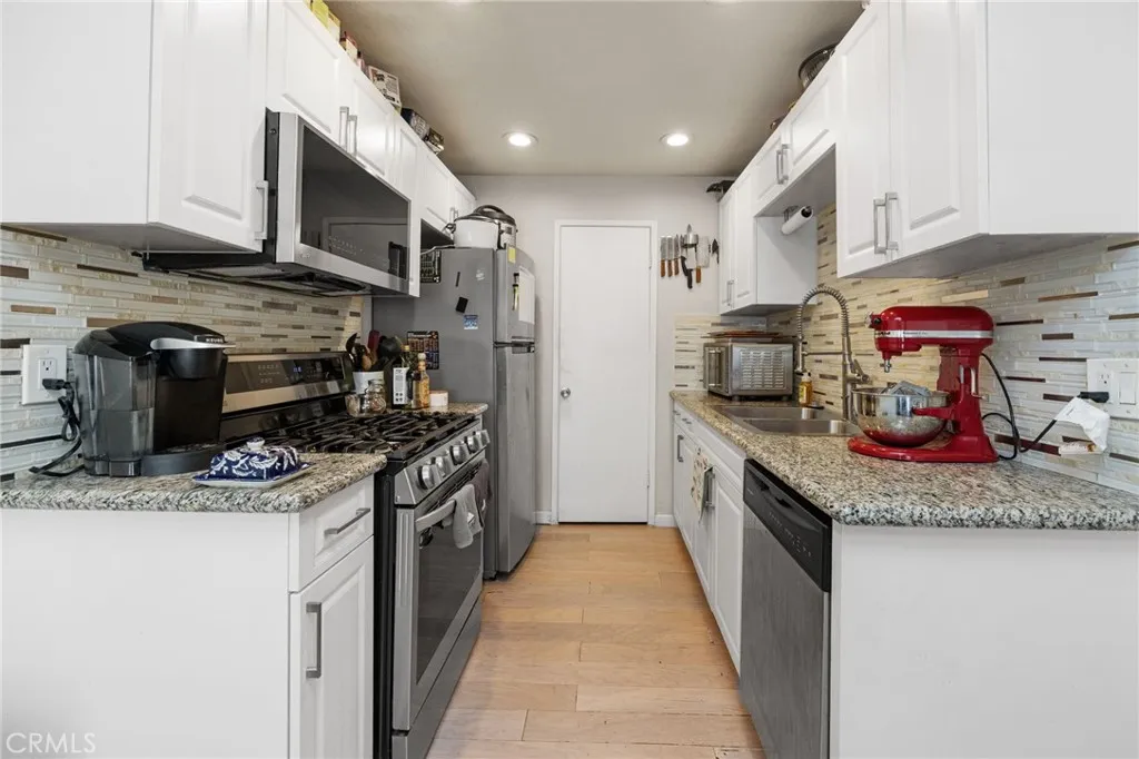 1336 Brentwood, Corona, CA, 92882