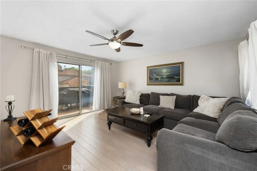 1336 Brentwood, Corona, CA, 92882