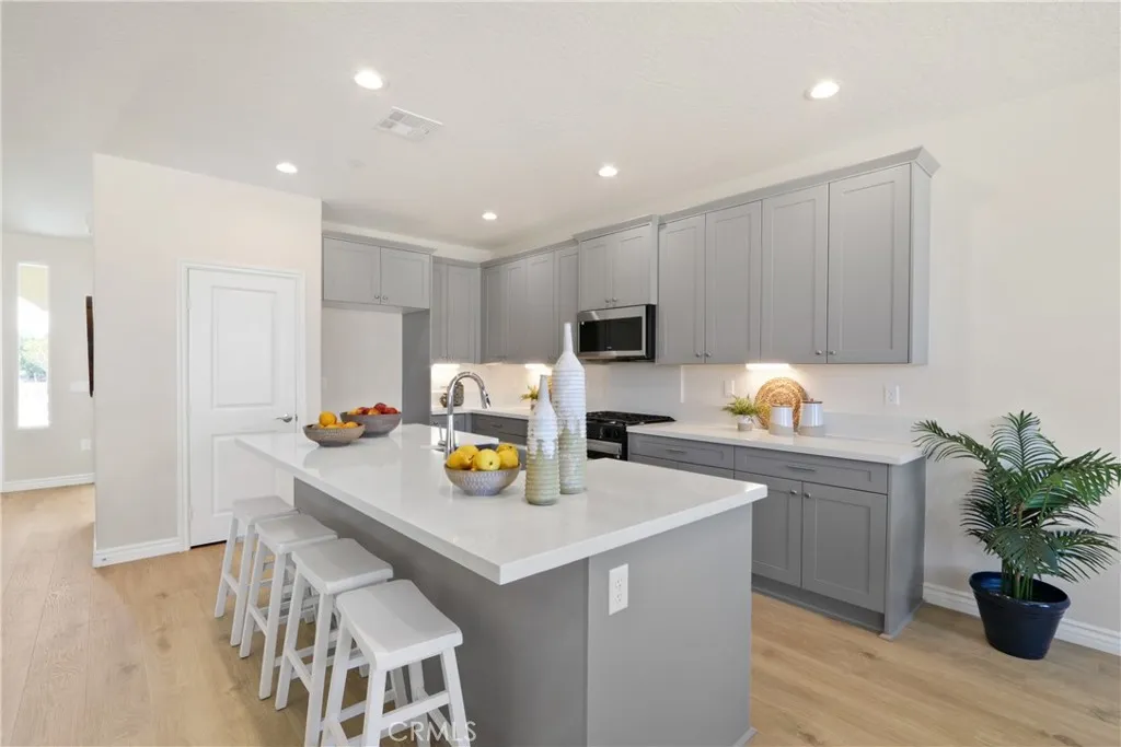 7144 Farmdale Avenue, Hesperia, CA, 92345