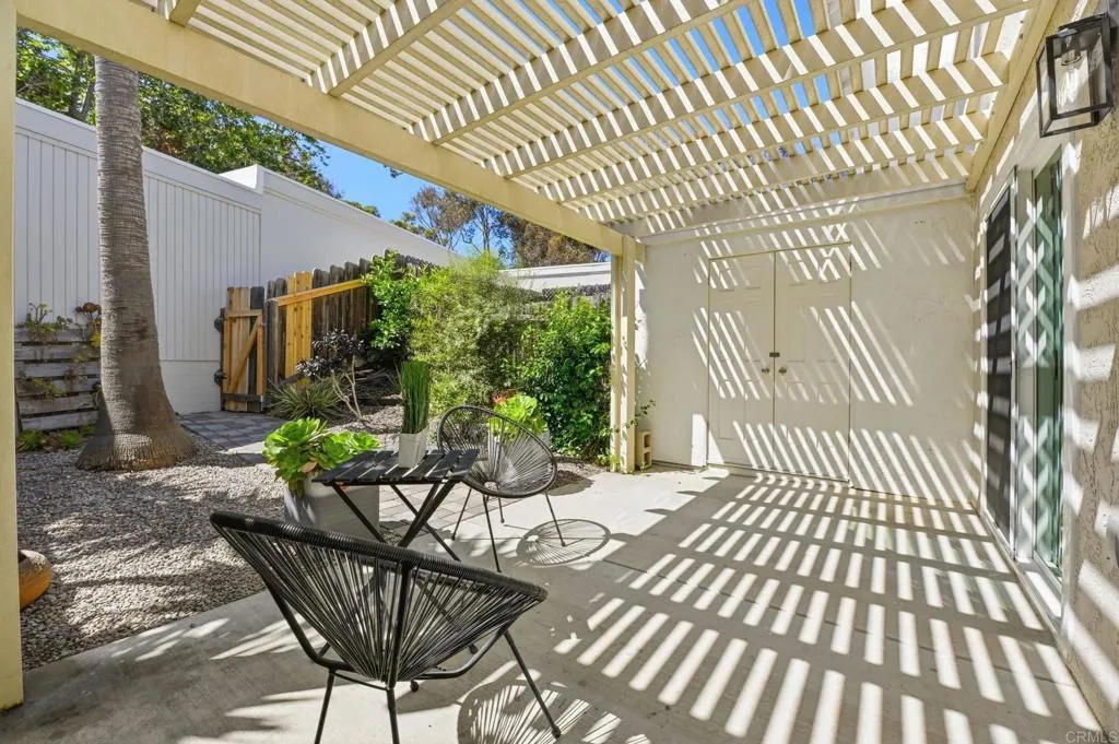 https://cdn.realtyfeed.com/cdn/127/306705204/7ddb81b6c8ae203ebd27fdba5d7c5cb8.webp