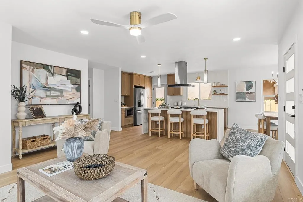 https://cdn.realtyfeed.com/cdn/127/306705205/0a5da012bfd1d8e288c90b3081e38a09.webp