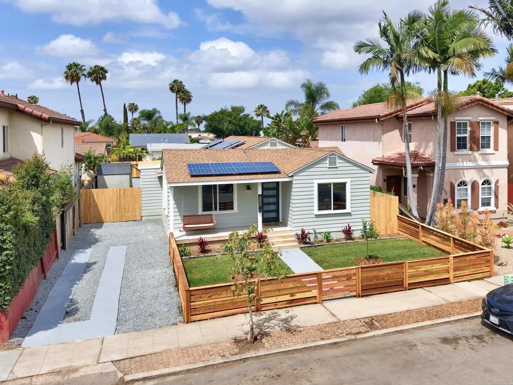 https://cdn.realtyfeed.com/cdn/127/306705205/56135ee78d571609503af0fda09f8084.webp