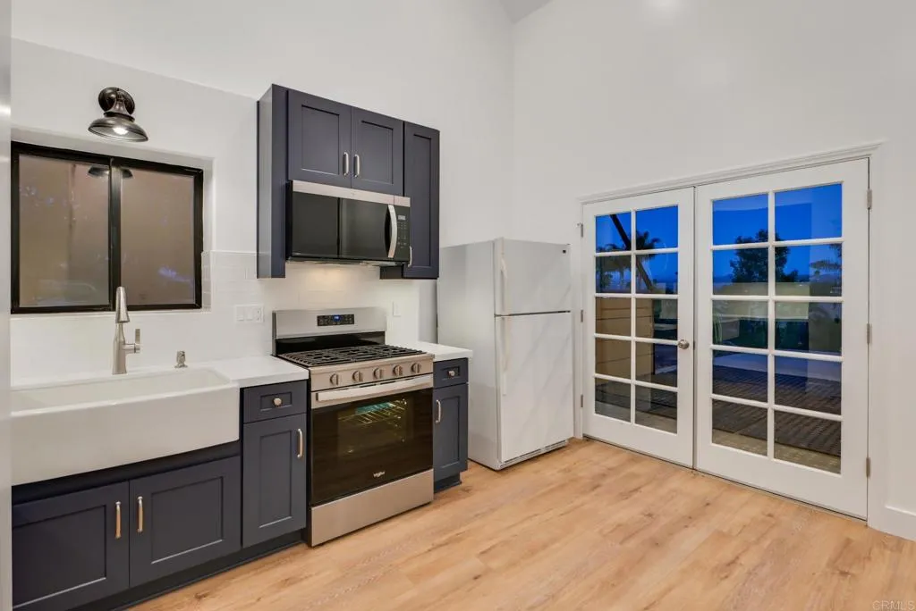 https://cdn.realtyfeed.com/cdn/127/306705254/043b24c131fccc079df8a3d53bb44b6f.webp