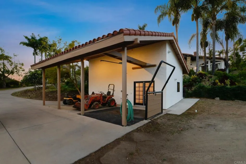 https://cdn.realtyfeed.com/cdn/127/306705254/0edf8278b6958f9df7d3d66c30104abd.webp