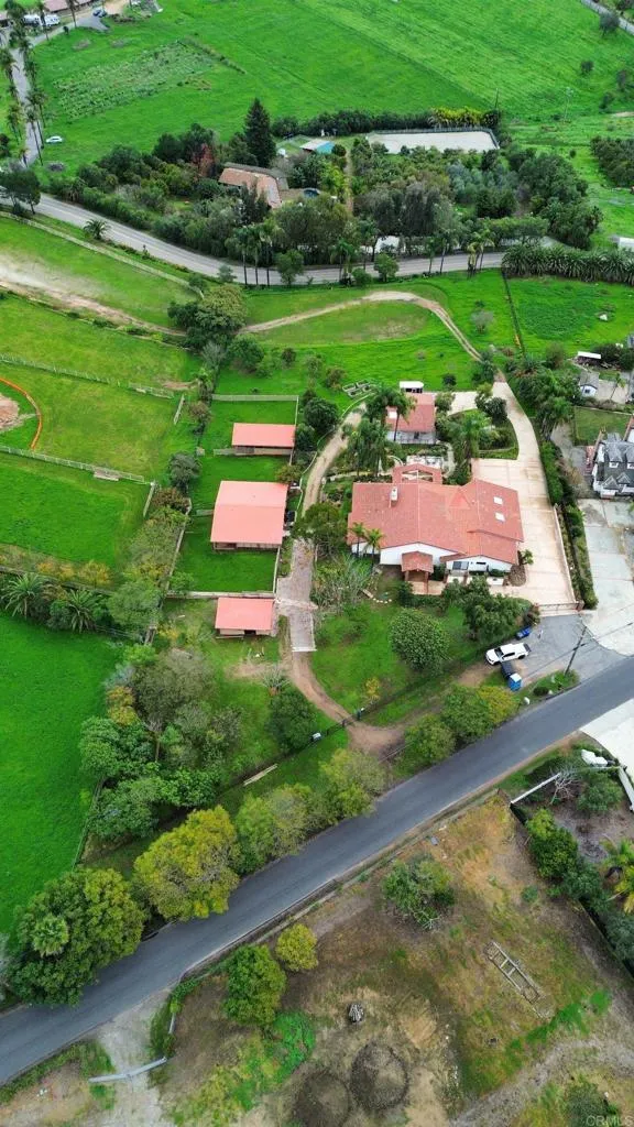 https://cdn.realtyfeed.com/cdn/127/306705254/b68694d8cb6526ea89589114d36cdb82.webp