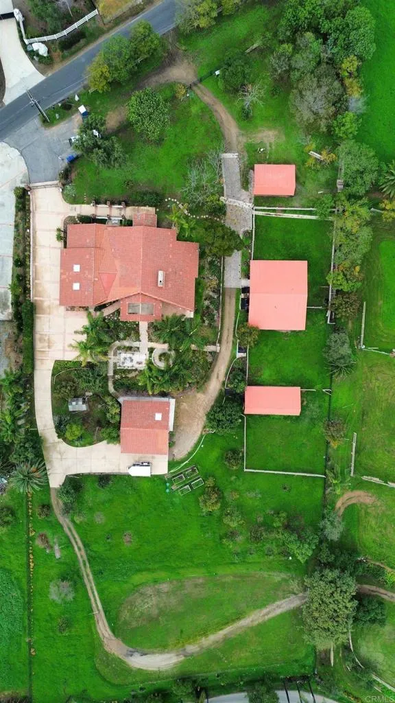 https://cdn.realtyfeed.com/cdn/127/306705254/c0f3edfd4bb2f01555ef15502ca72443.webp
