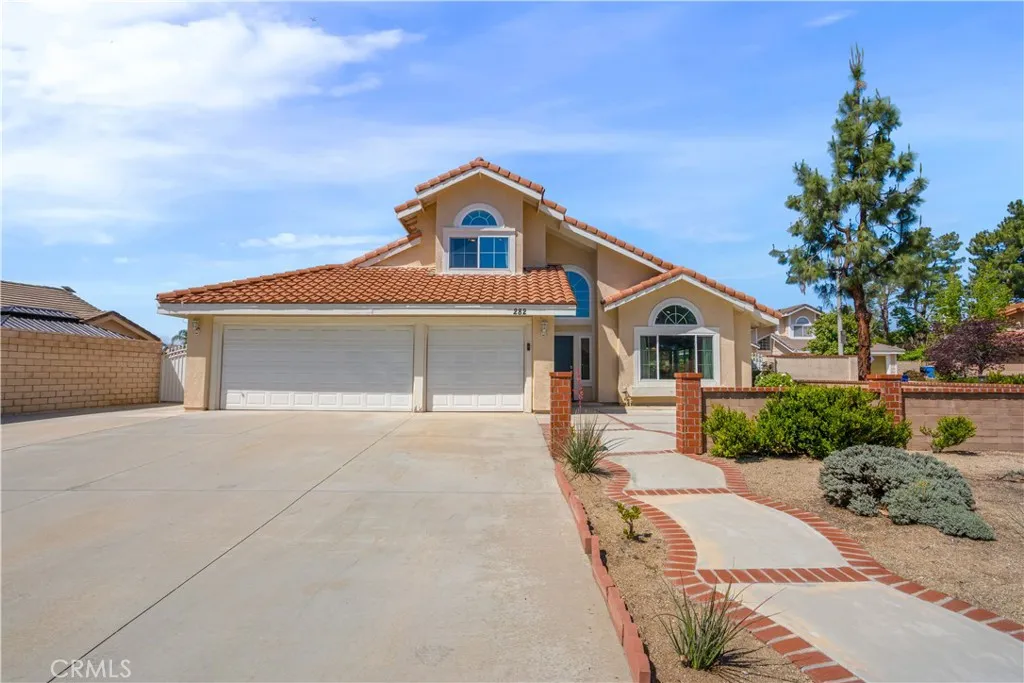 Riverside, CA 92506