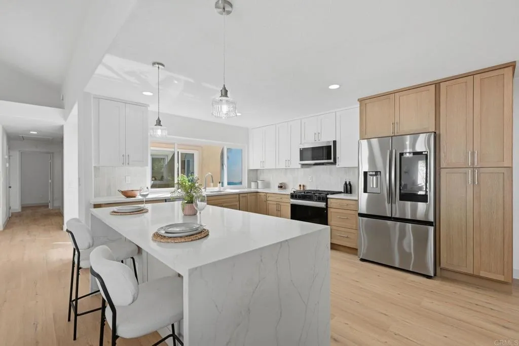 https://cdn.realtyfeed.com/cdn/127/306705260/1179f93775d7288cfeef5f8f7df0267e.webp