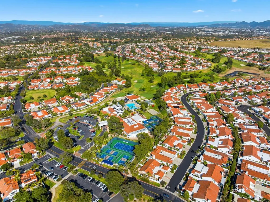https://cdn.realtyfeed.com/cdn/127/306705260/48be5d61e257feb91c7d9e72eb001842.webp