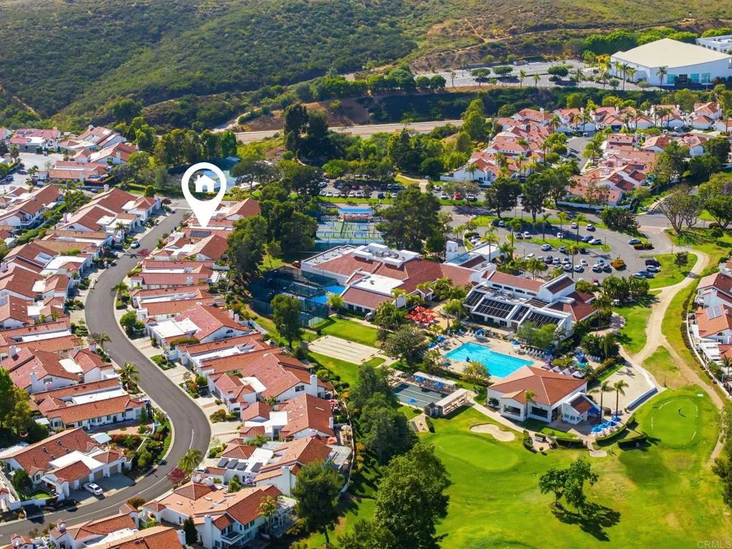 https://cdn.realtyfeed.com/cdn/127/306705260/51122b601b95c411d4c23bc2753a8923.webp